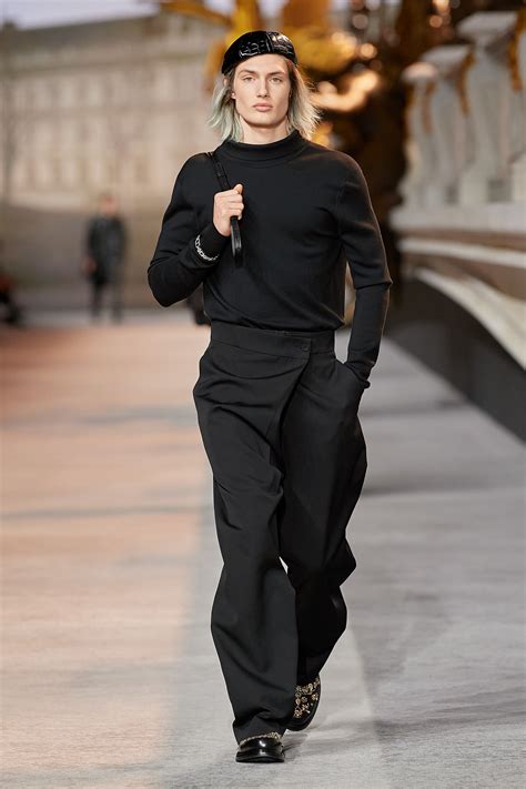 men's dior trousers.